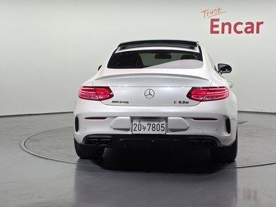 MERCEDES-BENZ C-CLASS - 4