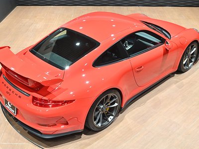 PORSCHE 911 - 9