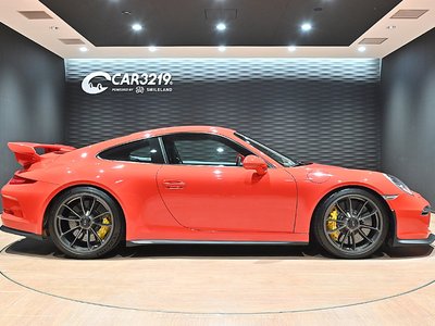 PORSCHE 911 - 10