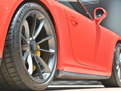 2014 Porsche 911 — миниатюра 18