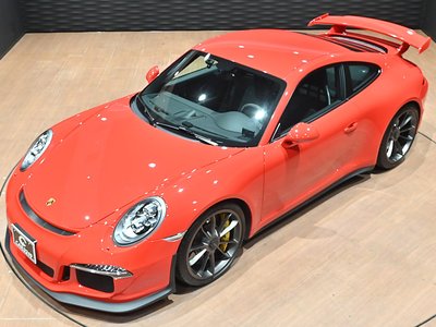 PORSCHE 911 - 8
