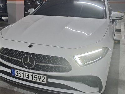 MERCEDES-BENZ CLS - 2