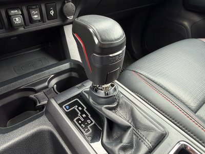 2018 Toyota TACOMA 照片 16
