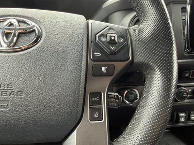 2018 Toyota TACOMA 照片 12