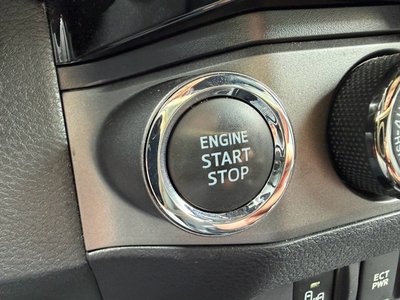 2018 Toyota TACOMA 照片 14