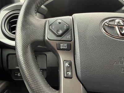 2018 Toyota TACOMA 照片 11