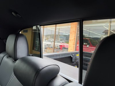 2018 Toyota TACOMA 照片 27