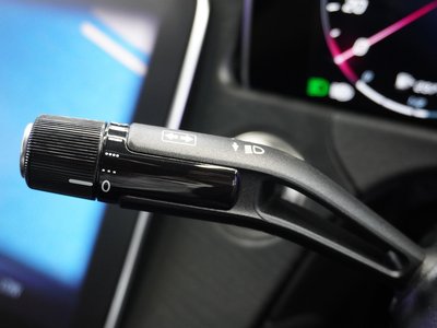 2025 Mercedes-BENZ E-CLASS 缩略图 16