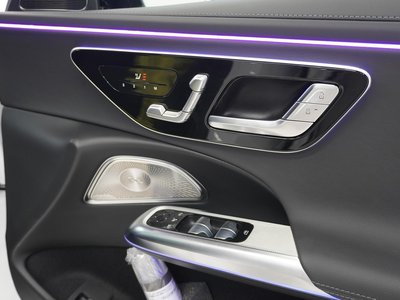 2025 Mercedes-BENZ E-CLASS 缩略图 25
