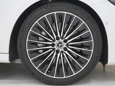 2025 Mercedes-BENZ E-CLASS 缩略图 12