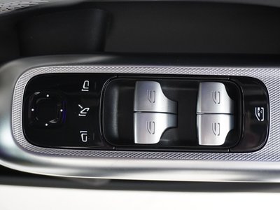2025 Mercedes-BENZ E-CLASS 缩略图 23