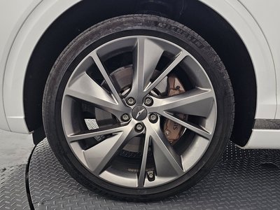 صورة 6 لـ 2023 Genesis GV70