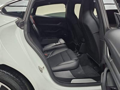 صورة مصغرة 17 لـ 2021 Porsche TAYCAN
