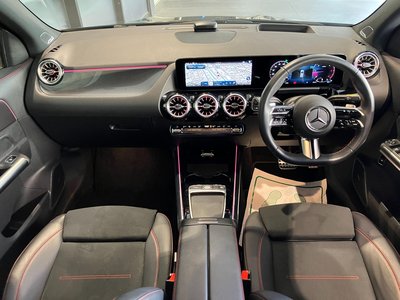MERCEDES-BENZ GLA - 9