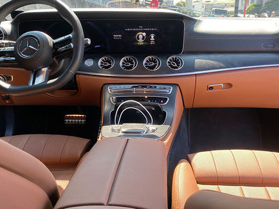 MERCEDES-BENZ E-CLASS - 5