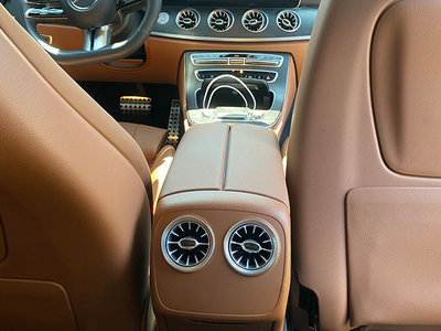 MERCEDES-BENZ E-CLASS - 8