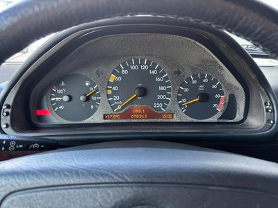 1998 Mercedes-BENZ G-CLASS thumbnail 24