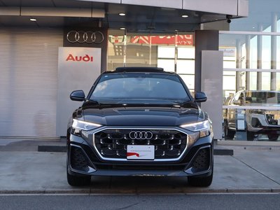 AUDI Q8 - 2