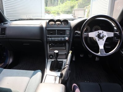 NISSAN SKYLINE COUPE - 5