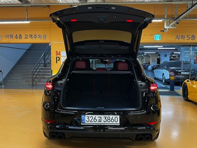 PORSCHE CAYENNE - 5