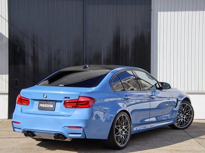 BMW M3 SEDAN - 5