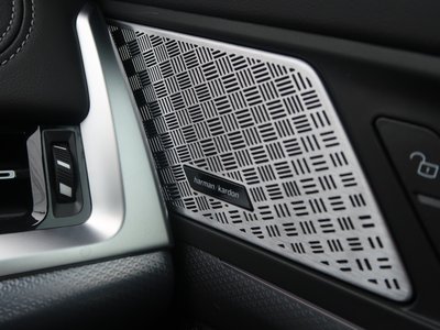 2025 BMW X1 — миниатюра 29