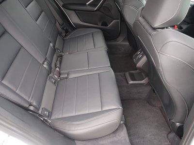 2025 BMW X1 — миниатюра 21
