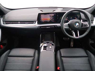 2025 BMW X1 — миниатюра 23