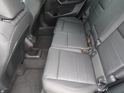 2025 BMW X1 — миниатюра 18