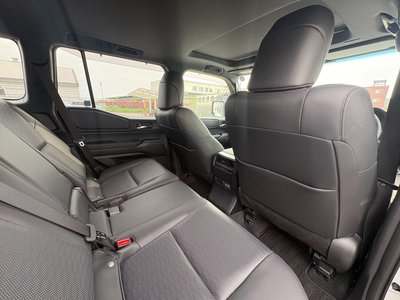 TOYOTA LAND CRUISER - 10