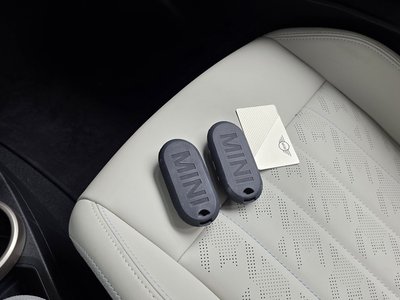 2025 MINI COOPER S — миниатюра 24
