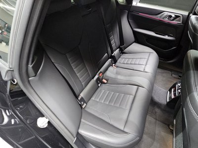 2023 BMW I4 缩略图 11
