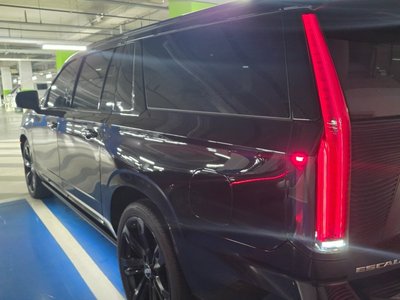 CADILLAC ESCALADE 5TH GENERATION - 10