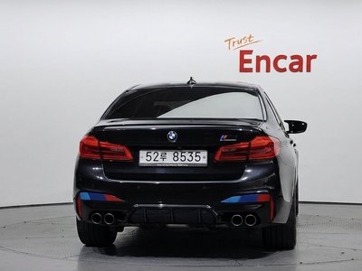 صورة 4 لـ 2018 BMW M5