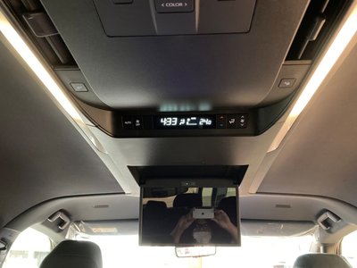 2026 Toyota ALPHARD 缩略图 39