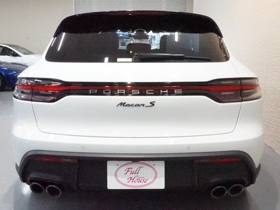 PORSCHE MACAN - 7