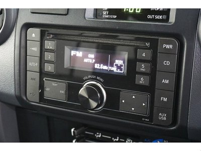 صورة مصغرة 15 لـ 2015 Toyota LAND CRUISER 70