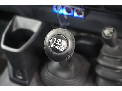 صورة مصغرة 20 لـ 2015 Toyota LAND CRUISER 70