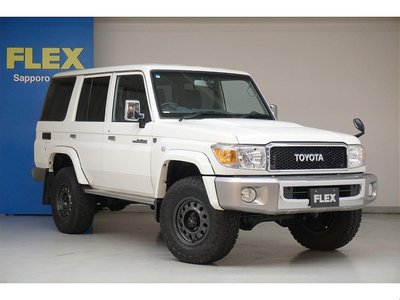 2015 Toyota LAND CRUISER 70 — фото 4
