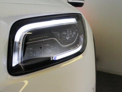 MERCEDES-BENZ GLB - 7