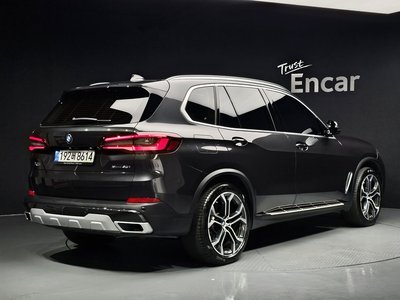 صورة 4 لـ 2022 BMW X5