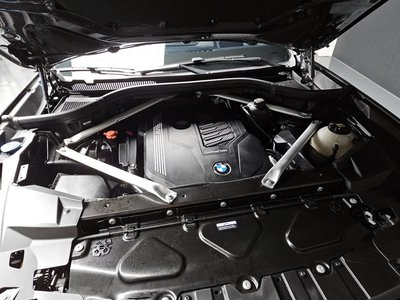 صورة 7 لـ 2022 BMW X5