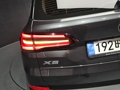 صورة 10 لـ 2022 BMW X5