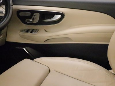 صورة مصغرة 17 لـ 2023 Mercedes-BENZ V-CLASS