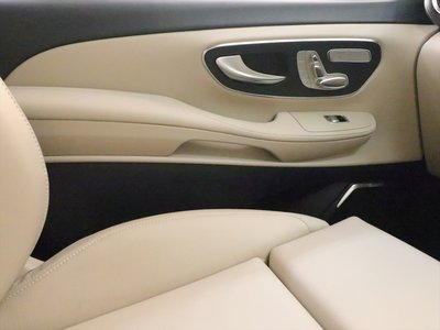 صورة مصغرة 16 لـ 2023 Mercedes-BENZ V-CLASS