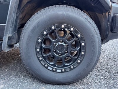 TOYOTA FJ CRUISER - 10