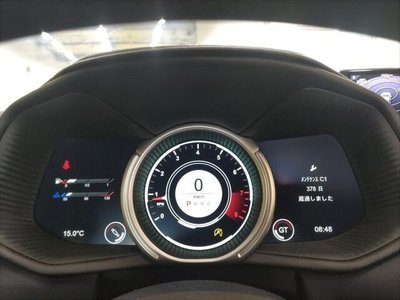 ASTON MARTIN DB11 - 6