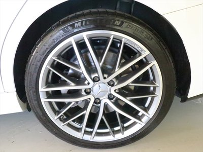 صورة مصغرة 34 لـ 2023 Mercedes-BENZ C-CLASS AMG