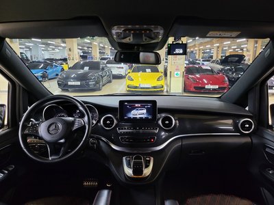 MERCEDES-BENZ V-CLASS - 4