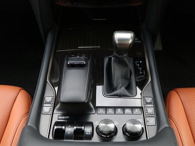 2019 Lexus LX 缩略图 31